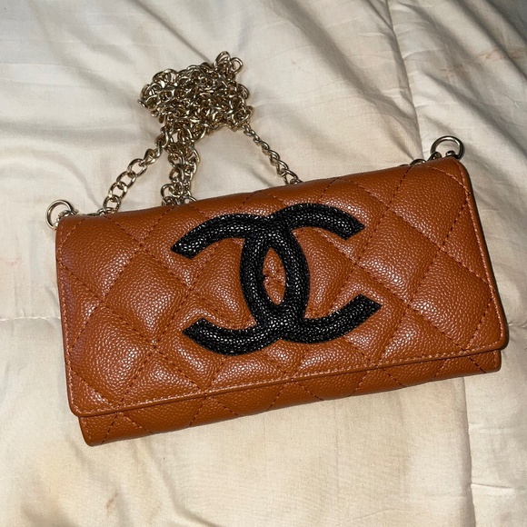 Chanel CC WOC - Picture 1 of 3